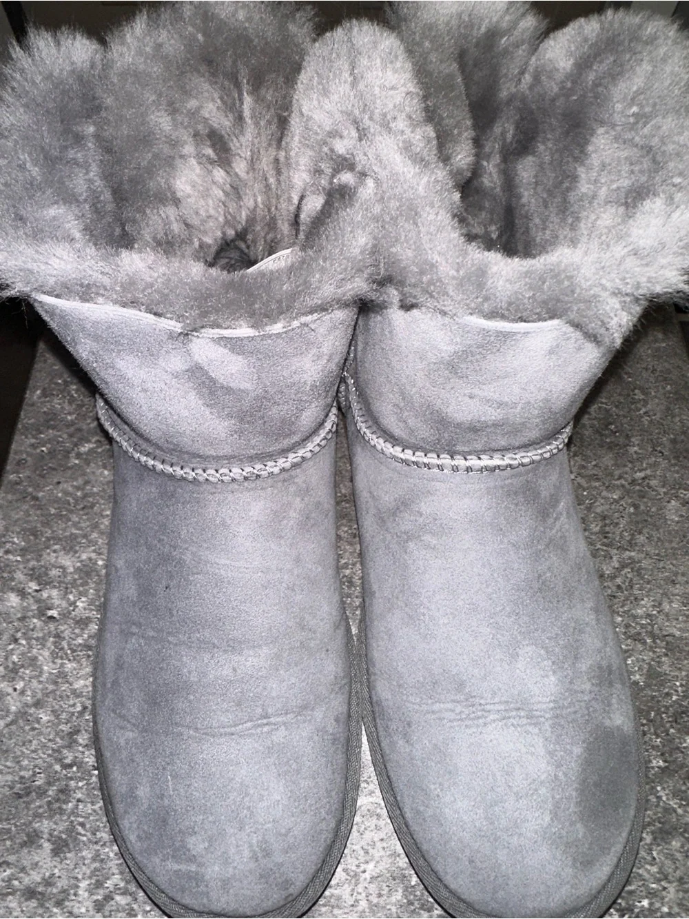 UGG classic short